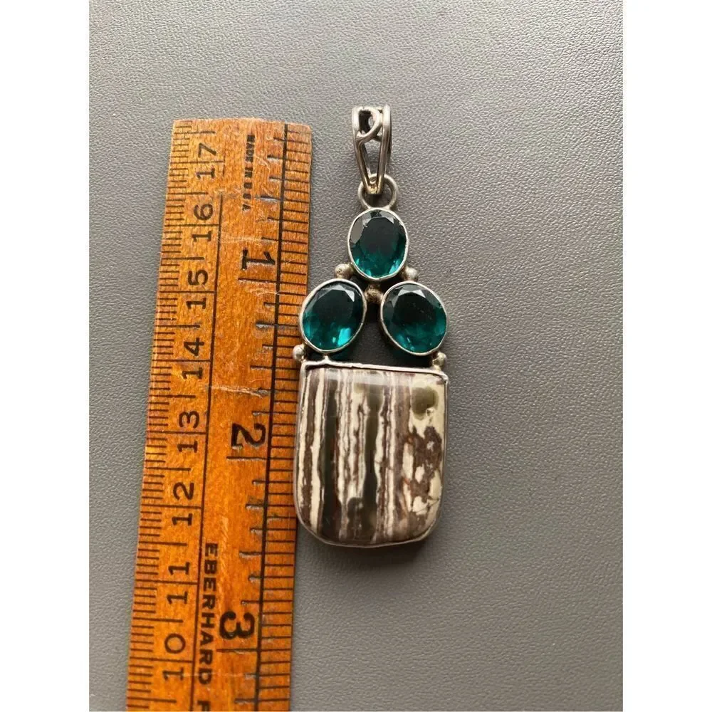 Sterling silver 925 zebra jasper and green CZ pendant necklace